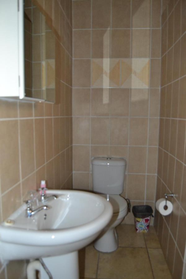 Kamogelo Guest House Пиланесберг Екстериор снимка