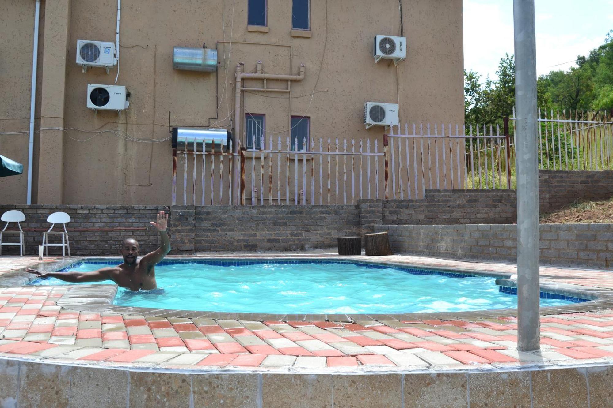 Kamogelo Guest House Пиланесберг Екстериор снимка