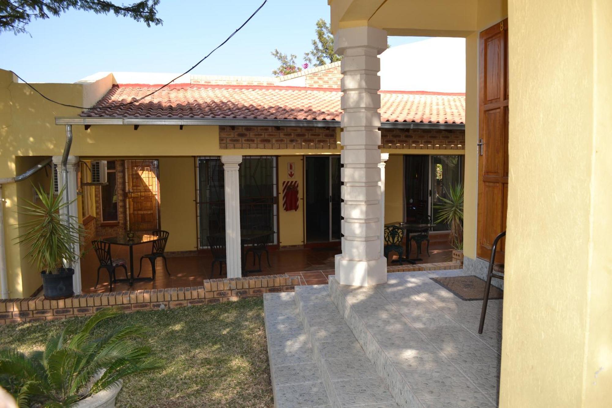 Kamogelo Guest House Пиланесберг Екстериор снимка