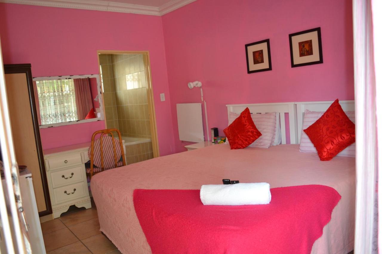 Kamogelo Guest House Пиланесберг Екстериор снимка