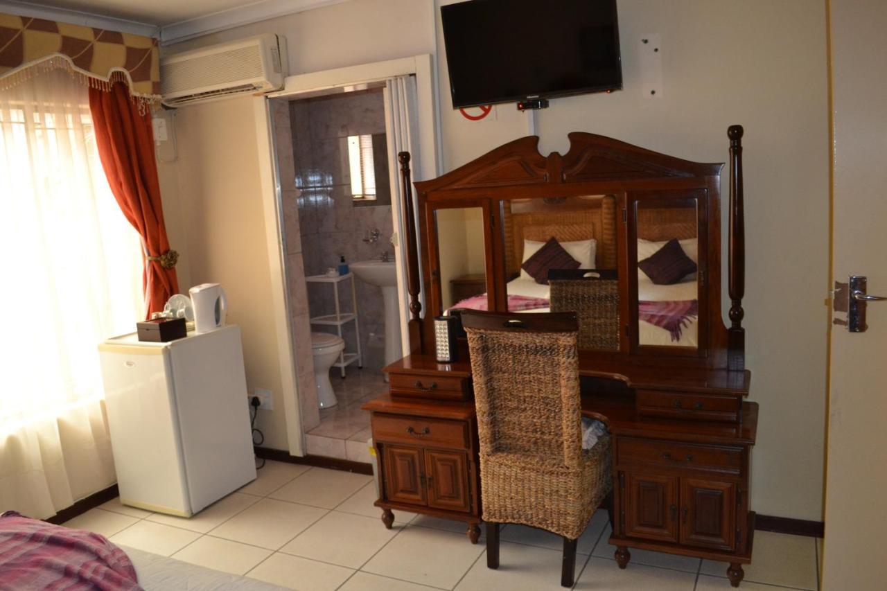 Kamogelo Guest House Пиланесберг Екстериор снимка