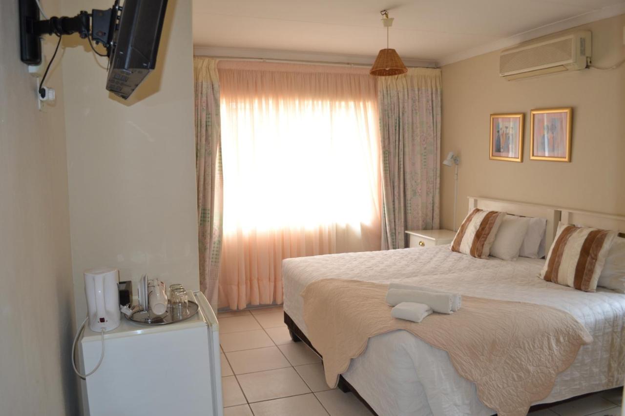 Kamogelo Guest House Пиланесберг Екстериор снимка